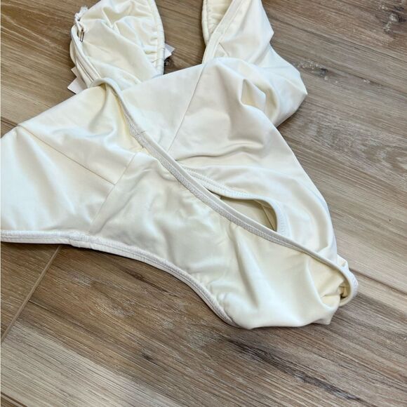 GOOD AMERICAN Leilani Halter Top One Piece Swimsuit Size 0 - Picture 8 of 8